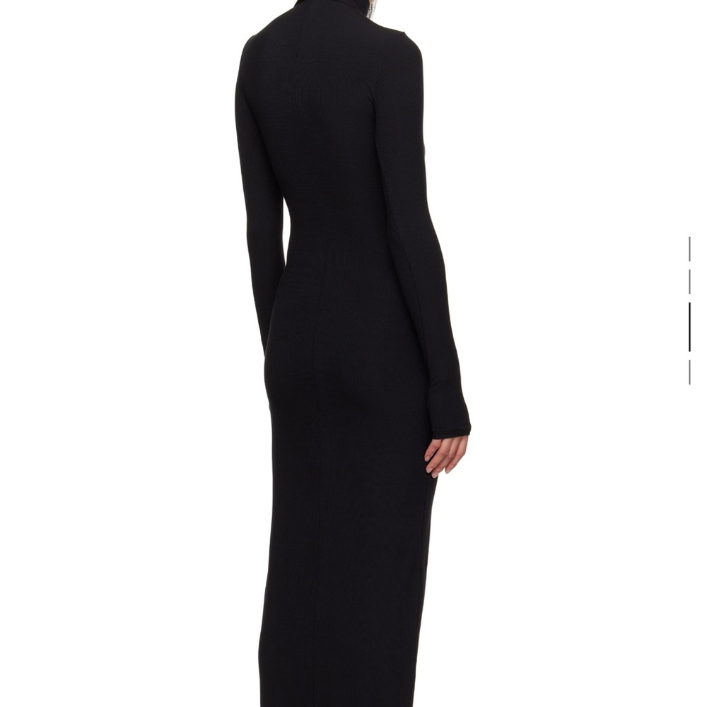 SKIMS 
Long Sleeve Full-Length Turtleneck Dress (Soft lounge collection) - Picture 3 of 7